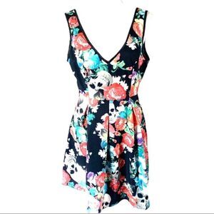 JF Skull & Floral Low V Neck Dress Sz M